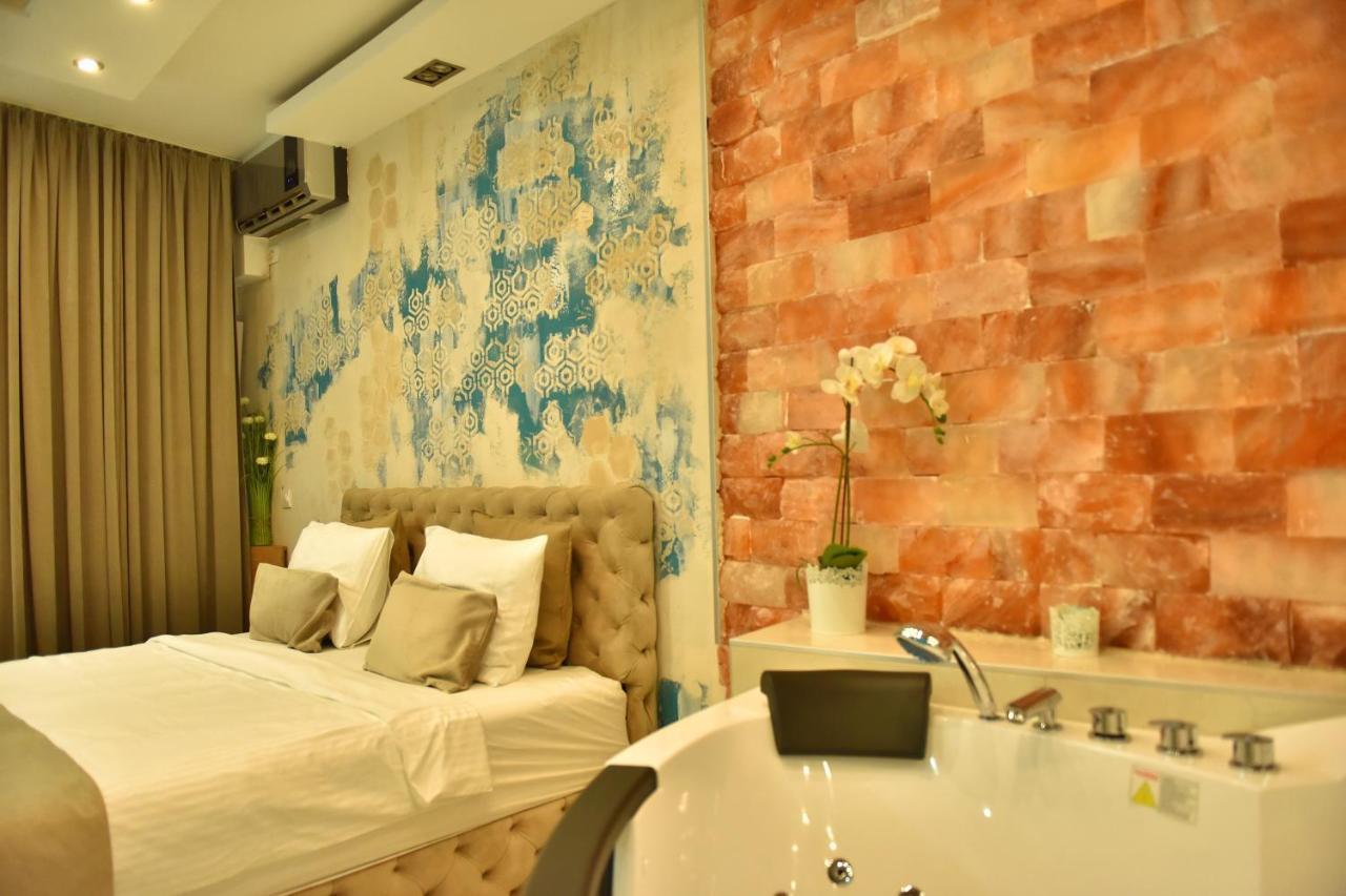 Design Apartment Premium Spa Lux: Dubai-Inspired Wellness Retreat Cuprija Exterior photo